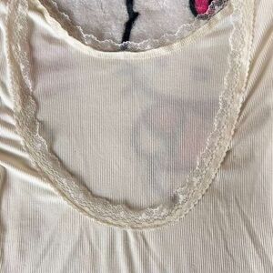 Cream Lace-Trimmed Women's Chemise